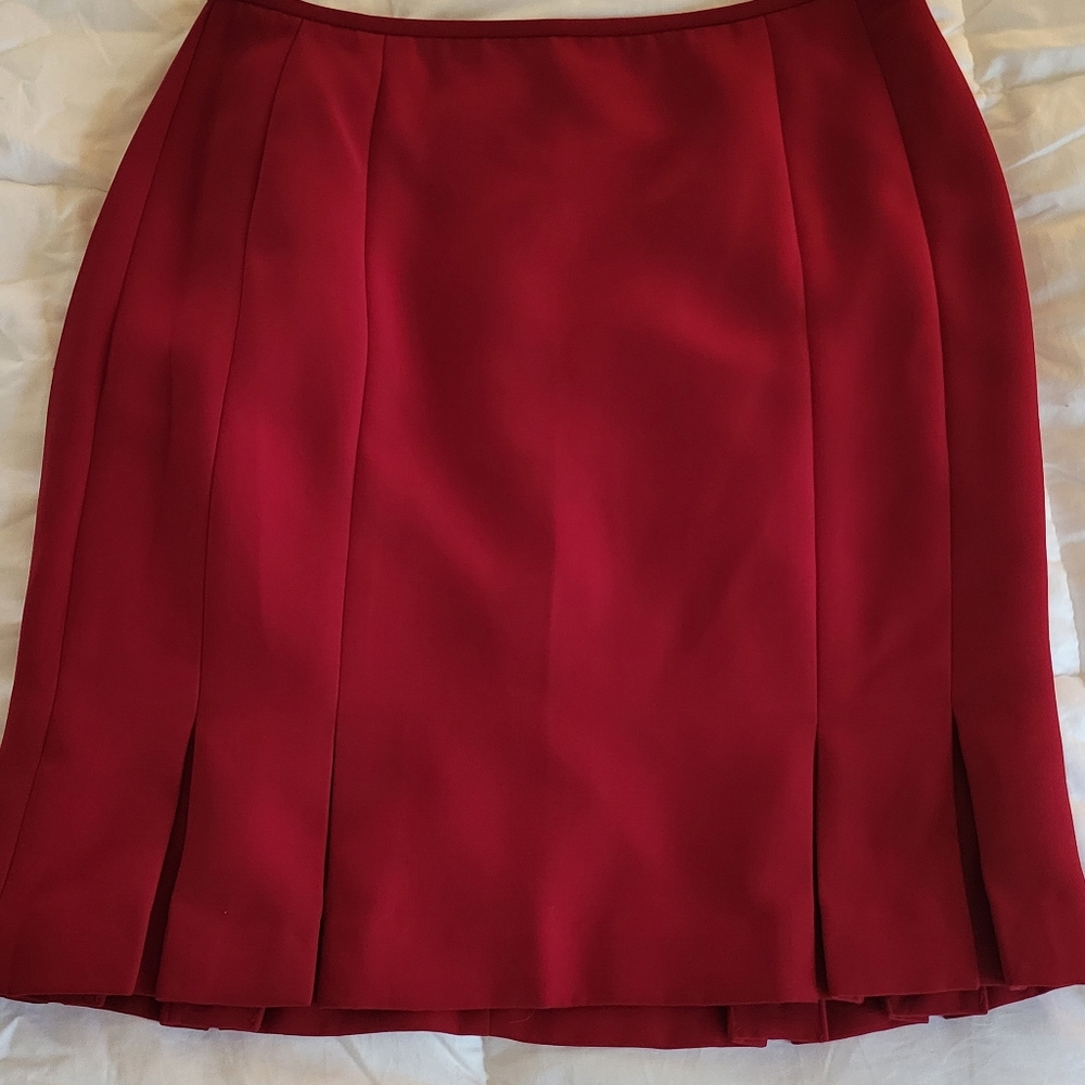 Tahari skirtsuit petite red size 6 - Picture 12 of 14